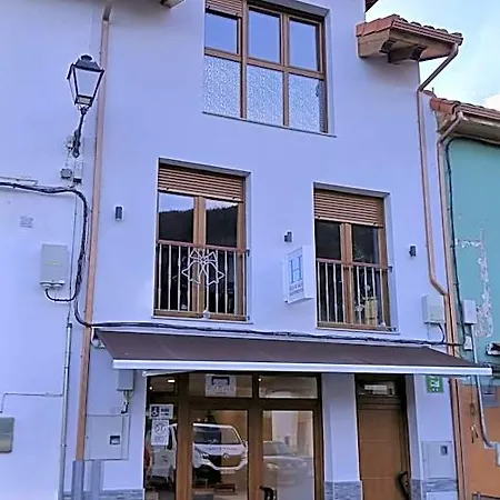 De Hotel Salas (Asturias)