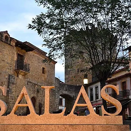De Salas (Asturias)